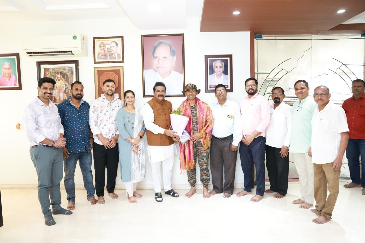 स्वप्नोज म्हात्रे