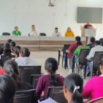 वीर वाजेकर महाविद्यालया